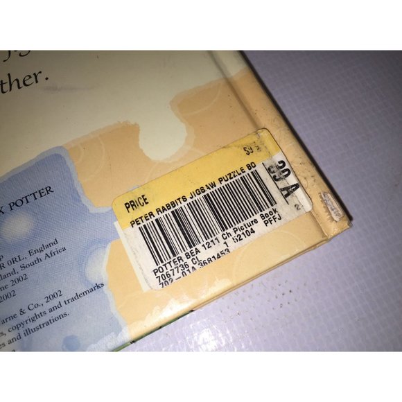 The Peter Rabbit Jigsaw Puzzle Book by Potter, Beatrix - Picture 11 of 13